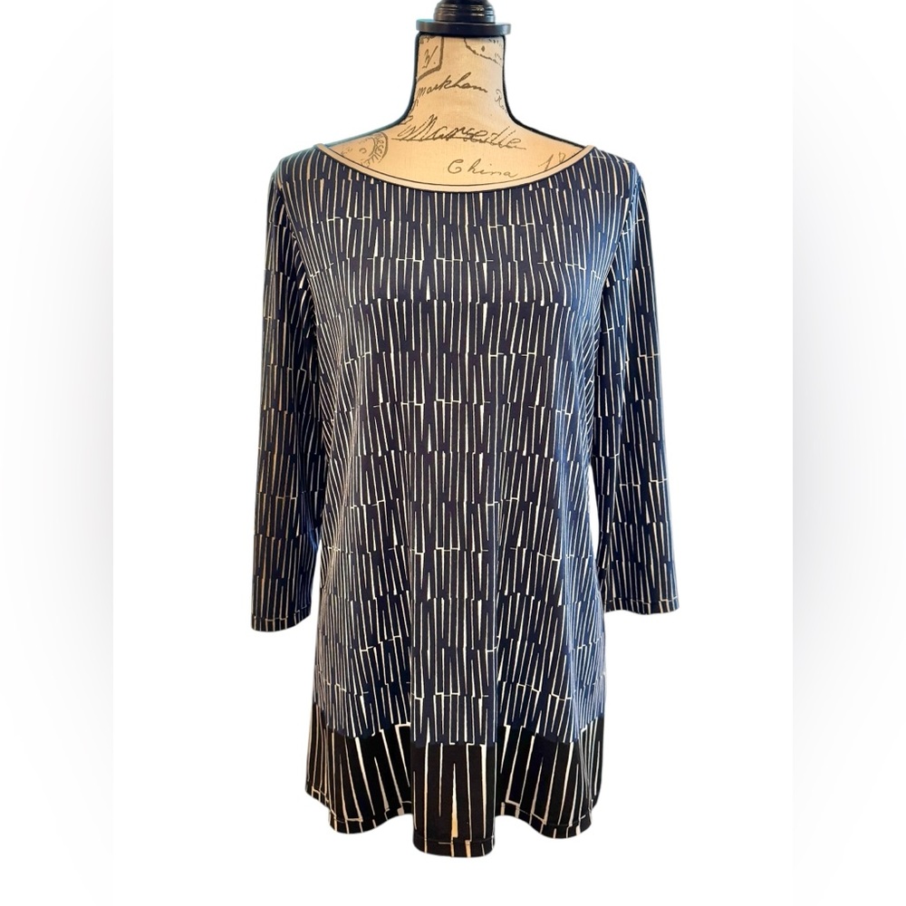 Max Studio Blue and White Geometric Pattern Tunic Women’s Size Large